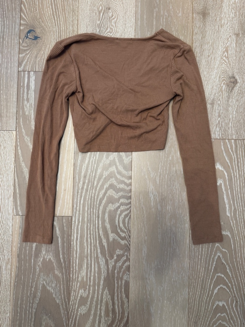 LONG SLEEVE CROP TOP WITH RING DETAIL XS - Picture 6 of 6